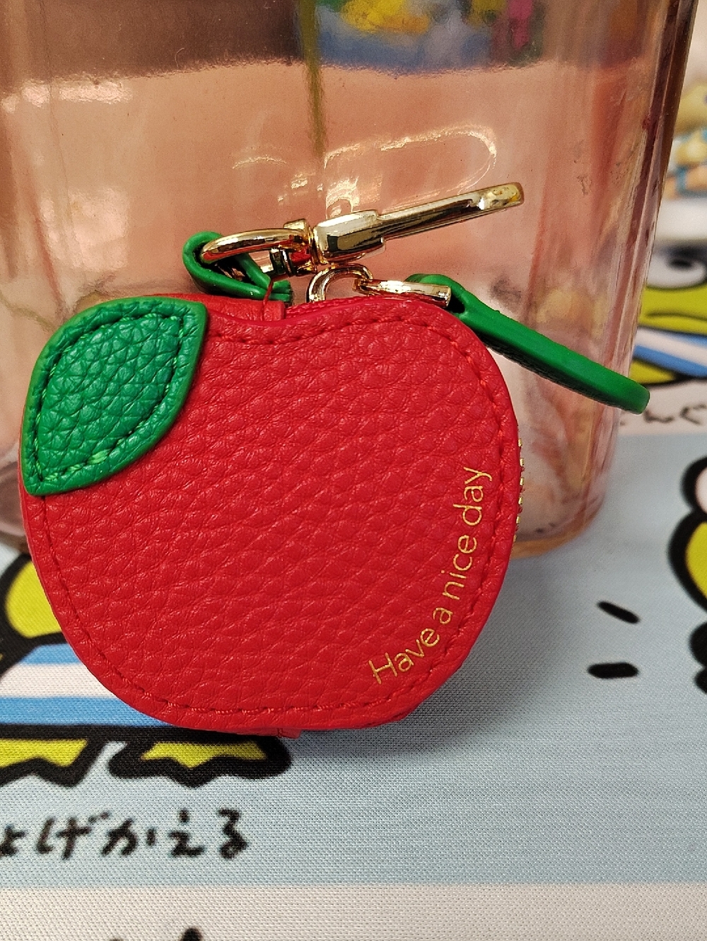 NWOT Apple Bag Charm/ Earpod Holder